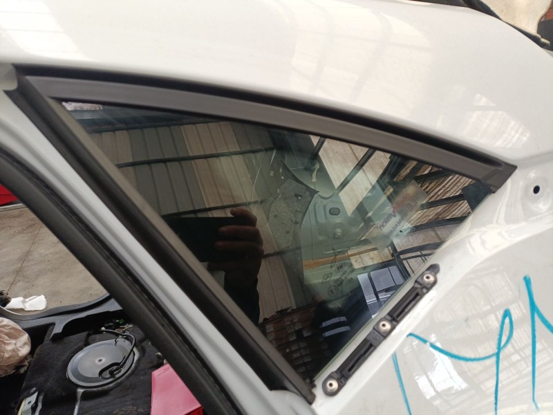 Recambio de luna custodia trasera izquierda para renault captur ii (hf_) tce 90 (hfm6) referencia OEM IAM 43R011564  