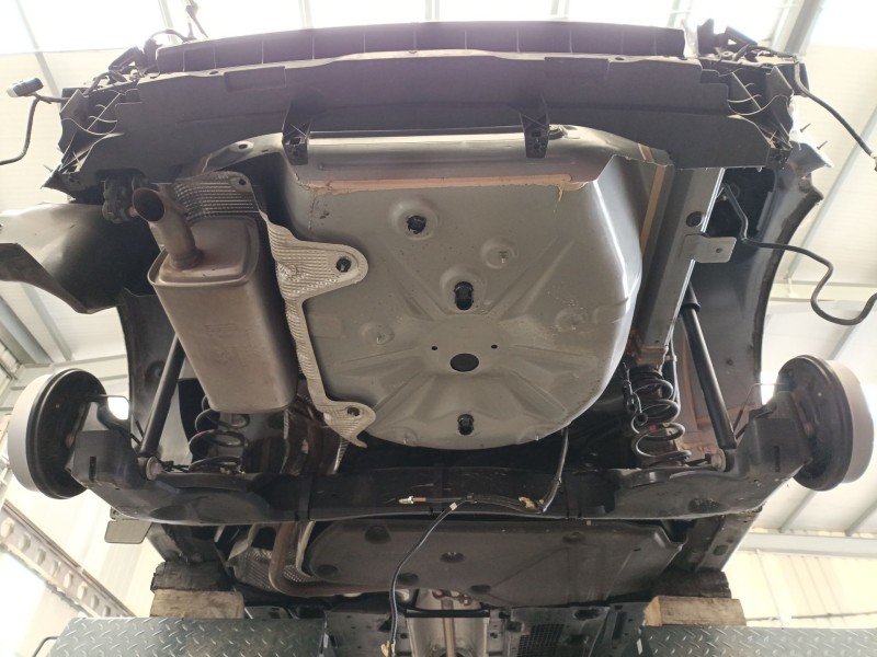 Recambio de eje trasero para renault captur ii (hf_) tce 90 (hfm6) referencia OEM IAM 55501916  