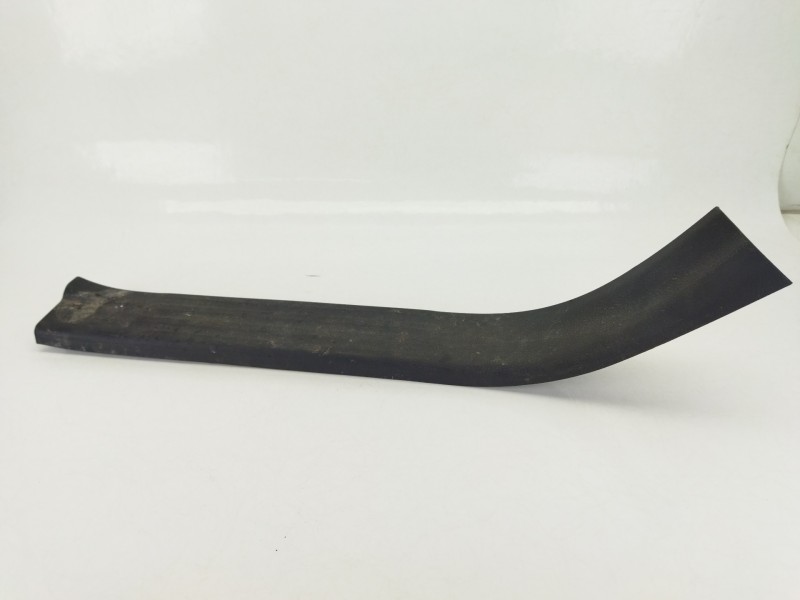 Recambio de moldura para nissan navara np300 pick-up (d23, d23t) 2.3 dci referencia OEM IAM 769B64KJ1A  