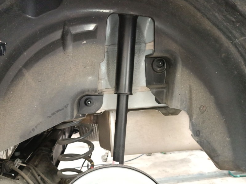Recambio de amortiguador trasero izquierdo para renault captur ii (hf_) tce 90 (hfm6) referencia OEM IAM 562106719R  