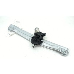 ELEVALUNAS DELANTERO DERECHO 82404N7000 