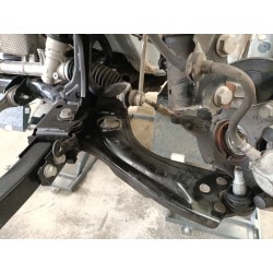 BRAZO SUSPENSION INFERIOR DELANTERO IZQUIERDO 057733R 