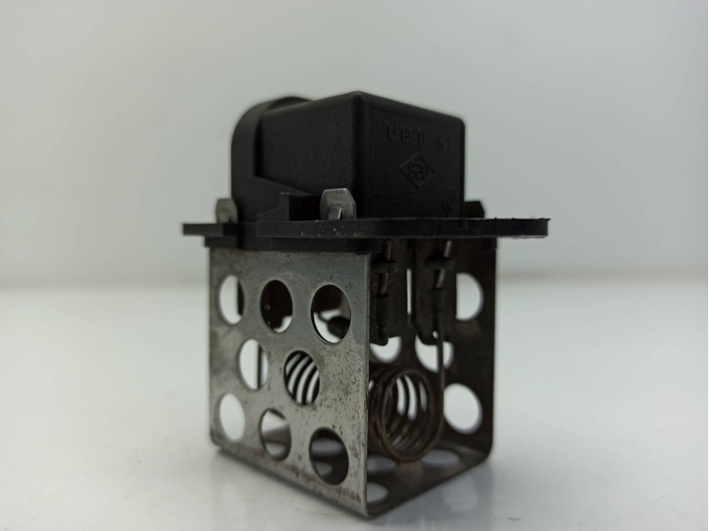 Recambio de modulo electronico para renault clio ii (bb_, cb_) 1.9 d (b/cb0j) referencia OEM IAM 8200045082  