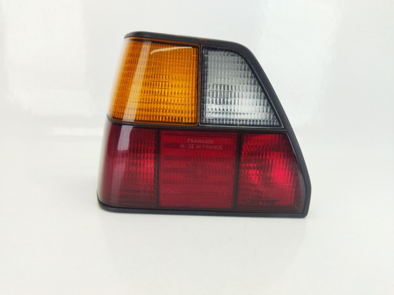 Recambio de piloto trasero izquierdo para volkswagen golf ii (191/193) gtd referencia OEM IAM 191945111B  