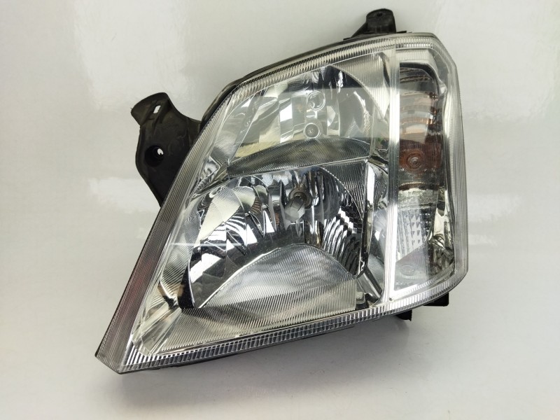 Recambio de faro izquierdo para opel meriva referencia OEM IAM 93321052  
