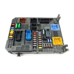 CAJA RELES / FUSIBLES 983079058000 