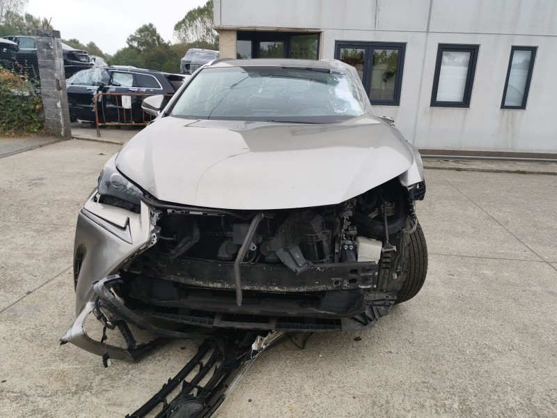 LEXUS NX (_Z1_)