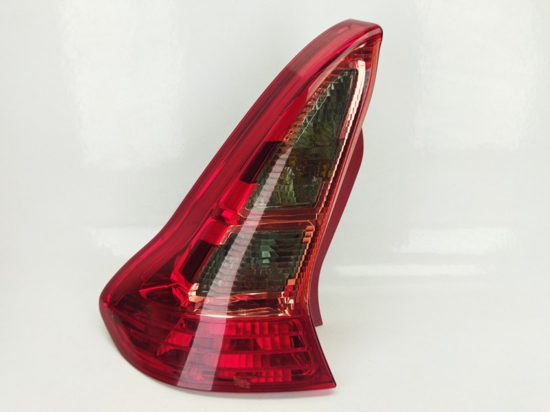 Recambio de piloto trasero izquierdo para citroën c4 coupe vts referencia OEM IAM 9646801777  
