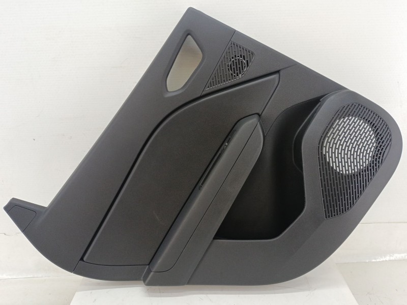 Recambio de guarnecido puerta trasera izquierda para renault captur ii (hf_) tce 90 (hfm6) referencia OEM IAM 829010413R  