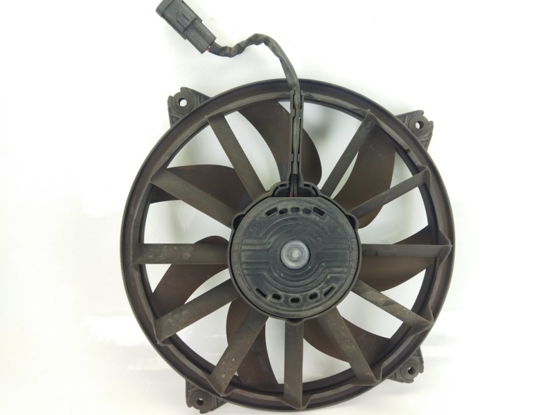 Recambio de electroventilador para peugeot 5008 (0u_, 0e_) 1.6 bluehdi 120 referencia OEM IAM FC1049874716T  