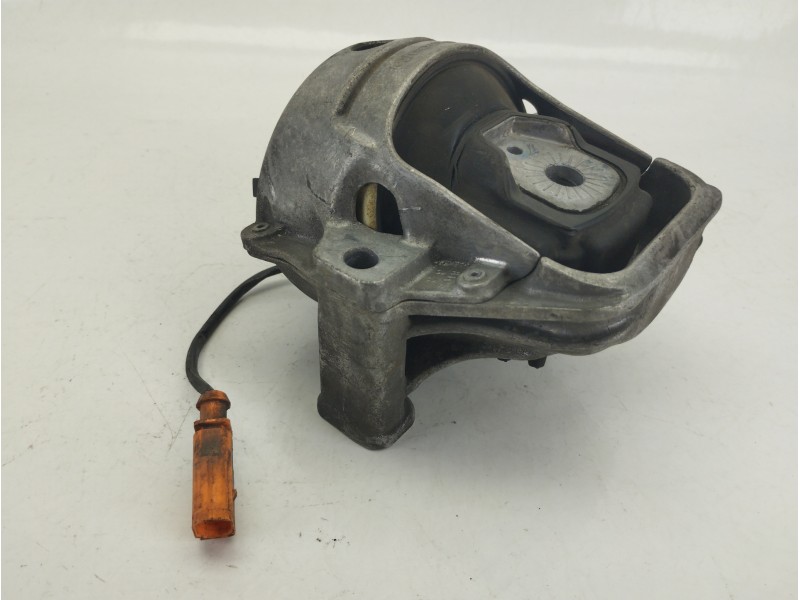 Recambio de soporte motor derecho para audi a5 (8t3) 3.0 tdi quattro referencia OEM IAM 8K0199381  
