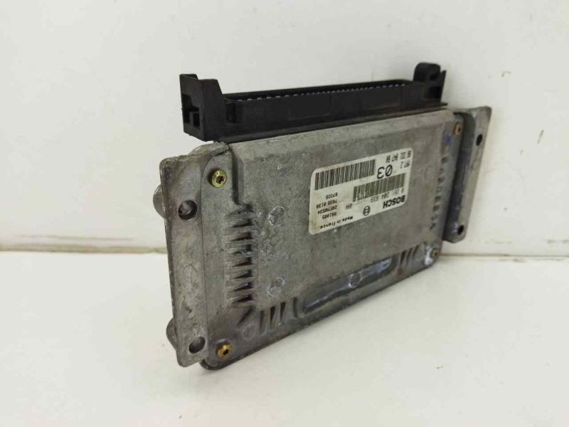 Recambio de centralita motor uce para citroën xsara (n1) 1.6 i referencia OEM IAM 0261204939  