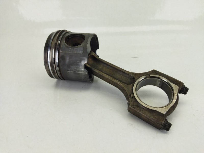 Recambio de piston para bmw x3 (e83) 2.0 d referencia OEM IAM 8487E  