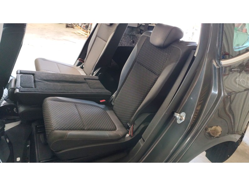 Recambio de asientos trasero izquierdo para opel zafira tourer c (p12) 1.6 cdti (75) referencia OEM IAM   