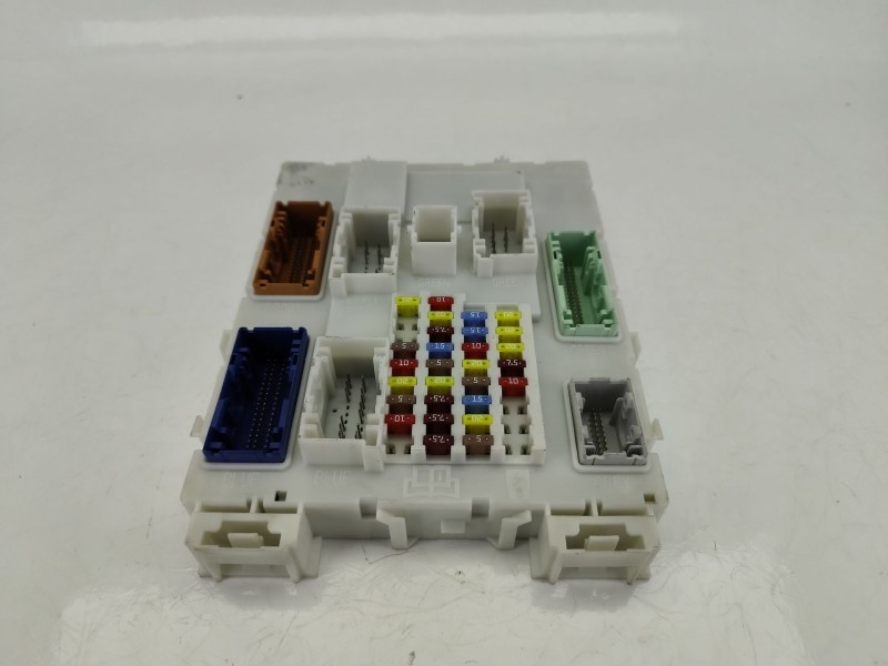 Recambio de caja reles / fusibles para ford kuga ii (dm2) 1.5 tdci referencia OEM IAM GV6T14A073PF  