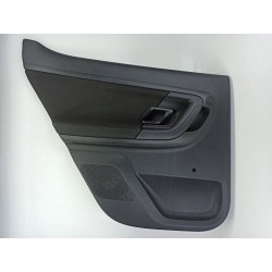 GUARNECIDO PUERTA TRASERA IZQUIERDA 5J6867209 