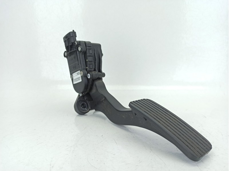 Recambio de potenciometro pedal para kia cee´d hatchback (ed) 1.6 crdi 115 referencia OEM IAM 32700XXXXX  
