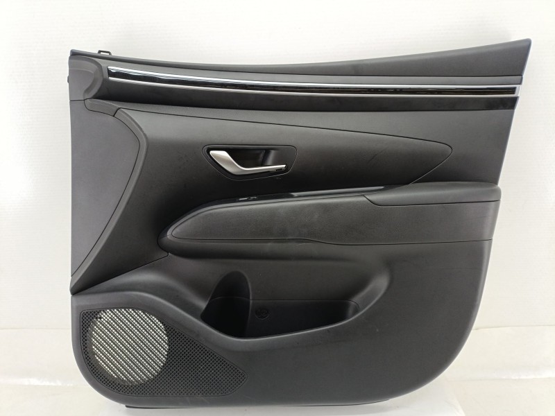 Recambio de guarnecido puerta delantera derecha para hyundai tucson (nx4e, nx4a) 1.6 t-gdi referencia OEM IAM 82302N7011  