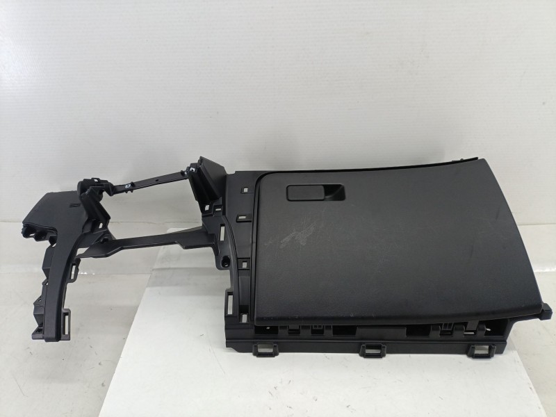 Recambio de guantera para hyundai tucson (nx4e, nx4a) 1.6 t-gdi referencia OEM IAM 84760N7100  