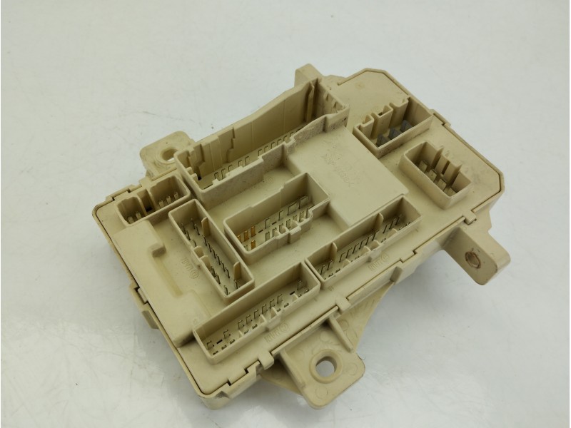 Recambio de caja reles / fusibles para hyundai i30 station wagon (fd) 1.6 crdi referencia OEM IAM 919502H500  