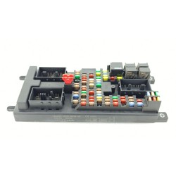 CAJA RELES / FUSIBLES AH2214F041BF 