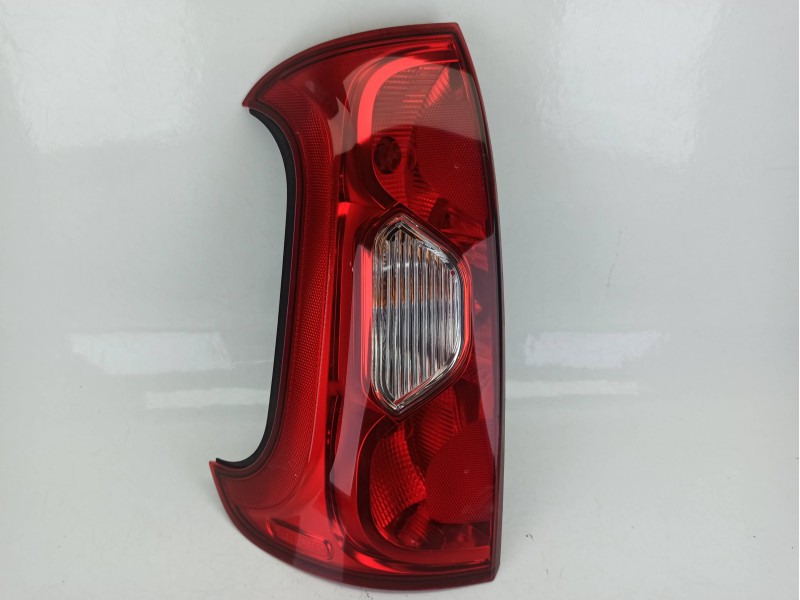 Recambio de piloto trasero izquierdo para fiat panda (312_, 319_) 1.2 (312pxa1a) referencia OEM IAM 52123570  