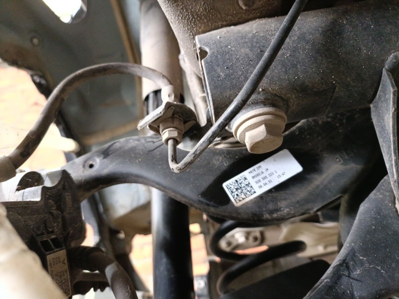 Recambio de tirante trasero derecho para cupra formentor (km7, kmp) 1.5 tsi referencia OEM IAM 5Q0505323C  
