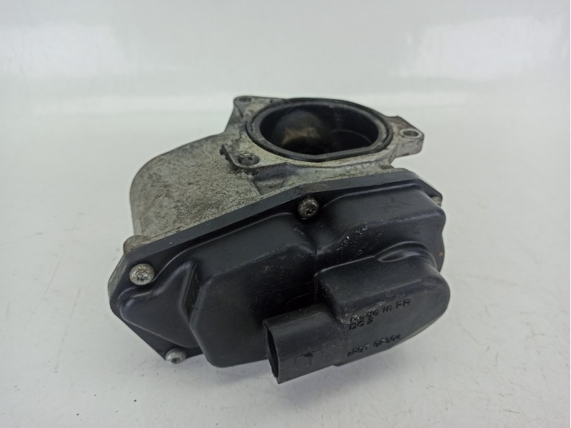 Recambio de caja mariposa para volkswagen passat variant (3c5) highline 4motion referencia OEM IAM 03G131501P  