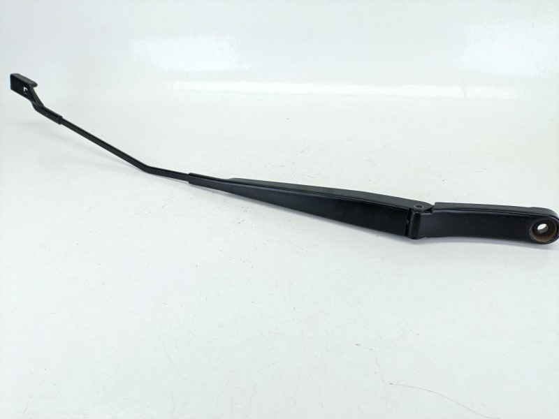 Recambio de brazo limpia delantero derecho para seat ibiza iv (6j5, 6p1) 1.2 tsi referencia OEM IAM 6J1955410  