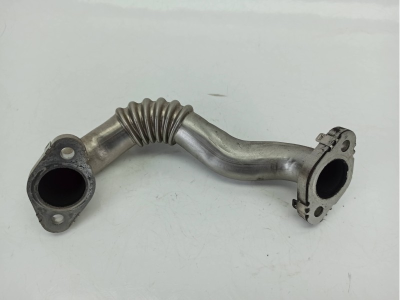 Recambio de tubo para audi a3 sportback (8pa) 1.6 tdi referencia OEM IAM 03L131521Q  