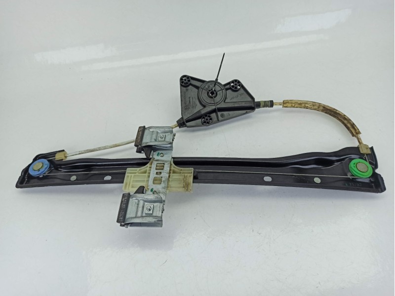 Recambio de elevalunas delantero derecho para seat mii (kf1, ke1) 1.0 referencia OEM IAM 1S4837462A  