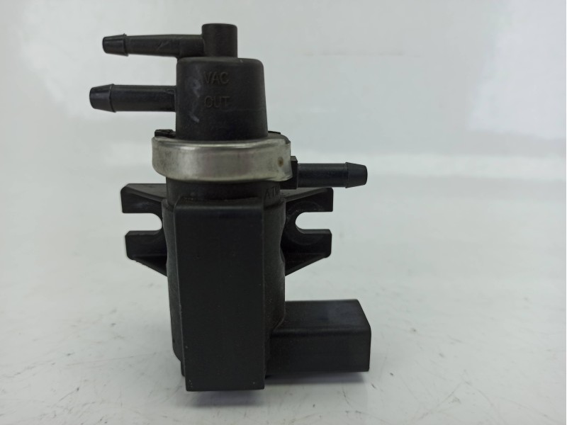 Recambio de valvula aire adicional para volkswagen golf iv berlina (1j1) edition (dieselmotor) referencia OEM IAM 1J0906627  