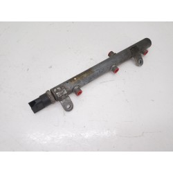 RAMPA INYECTORA A6420700695 