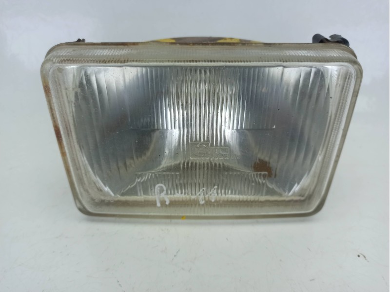 Recambio de faro izquierdo para renault r11 gtd referencia OEM IAM   