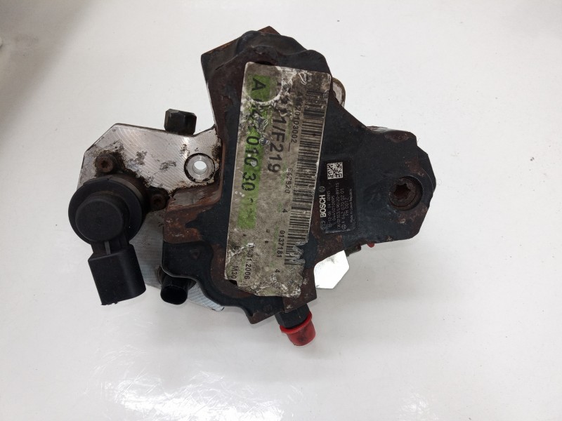 Recambio de bomba inyeccion para mercedes-benz clase e (w211) e 320 cdi (211.022) referencia OEM IAM A6420700201  