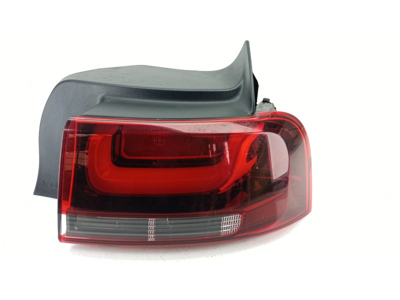 Recambio de piloto trasero derecho para citroën c4 cactus 1.5 bluehdi 100 referencia OEM IAM 9823950280  