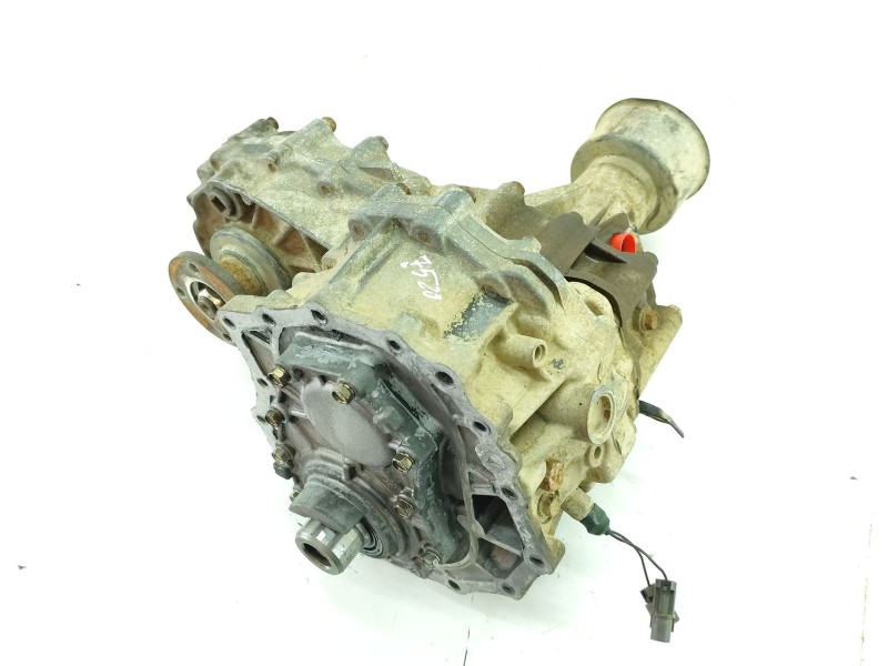 Recambio de caja transfer para nissan terrano ii (r20) 2.7 td 4wd referencia OEM IAM 33103G2340  