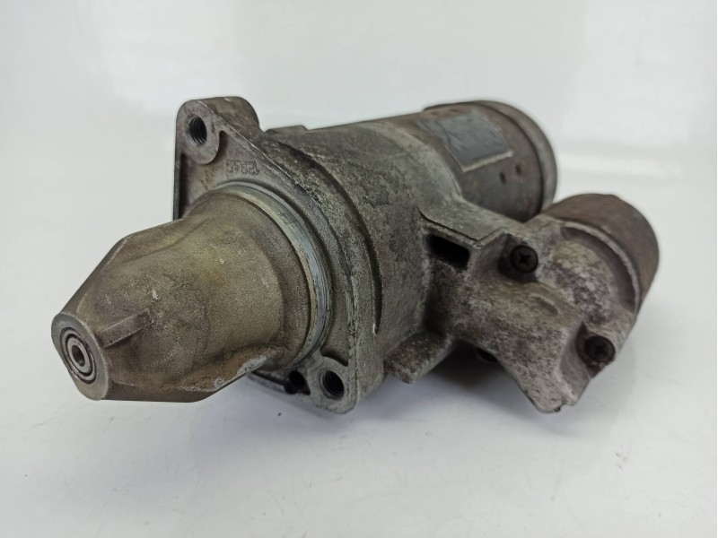 Recambio de motor arranque para ssangyong rodius i 2.7 xdi referencia OEM IAM 6033AC0029  
