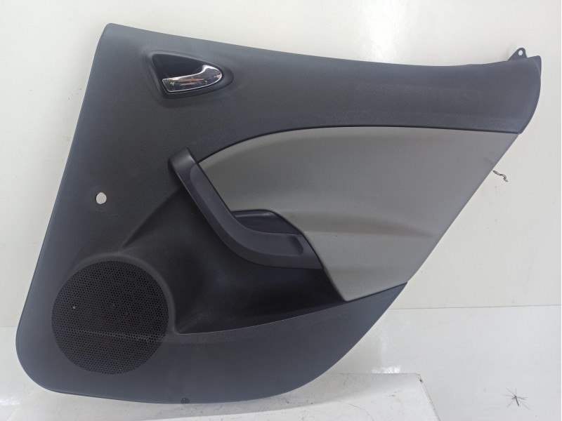 Recambio de guarnecido puerta trasera derecha para seat ibiza iv (6j5, 6p1) 1.2 tsi referencia OEM IAM 6P4867212  