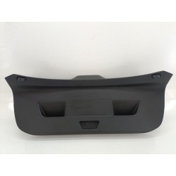 GUARNECIDO PORTON TRASERO 5FF867601B 