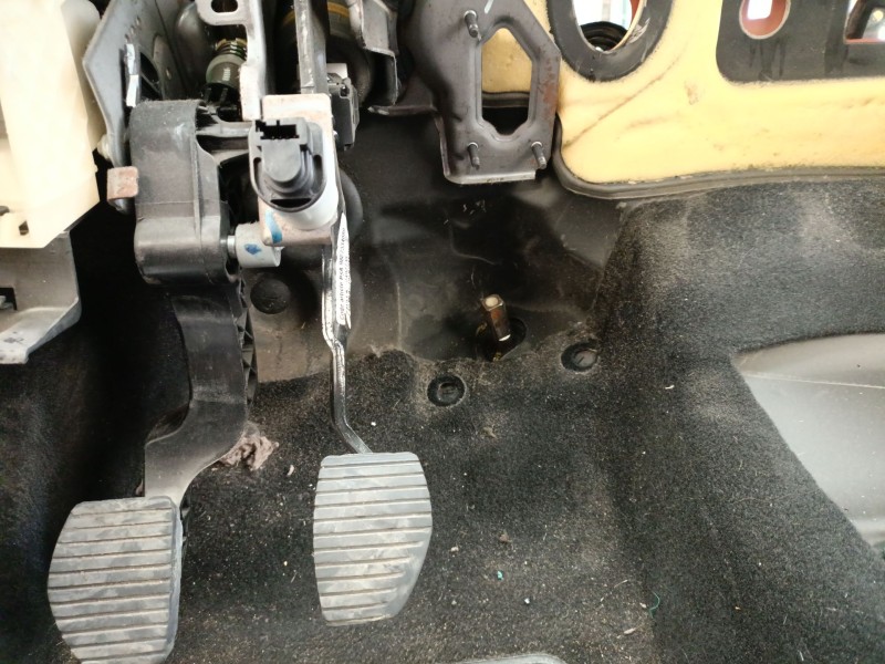 Recambio de pedal freno para citroën c4 cactus 1.5 bluehdi 100 referencia OEM IAM 4501AV  