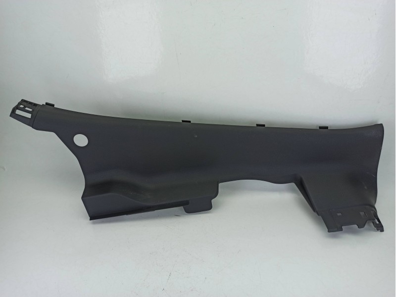 Recambio de moldura para nissan navara np300 pick-up (d23, d23t) 2.3 dci referencia OEM IAM 769384KJ2A  