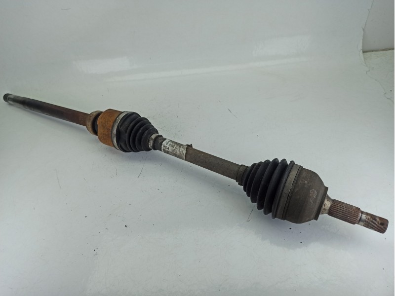 Recambio de transmision delantera derecha para peugeot 508 i (8d_) 2.0 hdi referencia OEM IAM 9686867380  