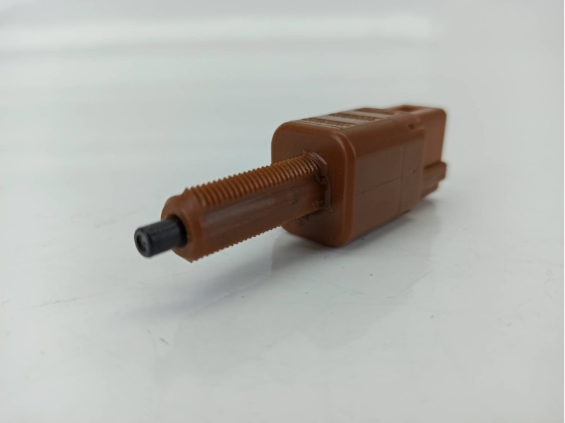 Recambio de interruptor para nissan qashqai ii (j11, j11_) 1.2 dig-t referencia OEM IAM 25320JN00A  