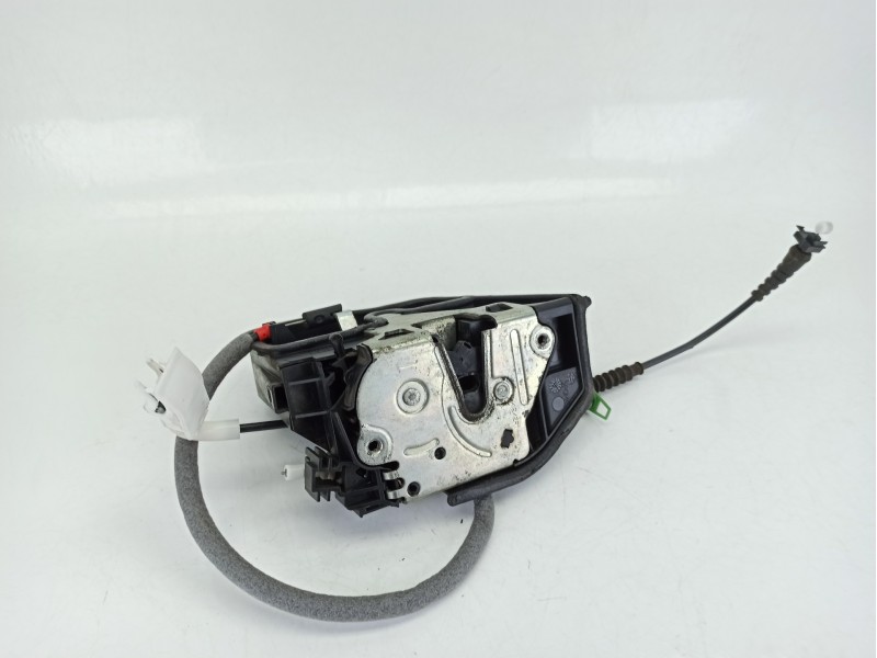 Recambio de cerradura puerta trasera derecha para bmw x3 (e83) 2.0 sd referencia OEM IAM 7202148  