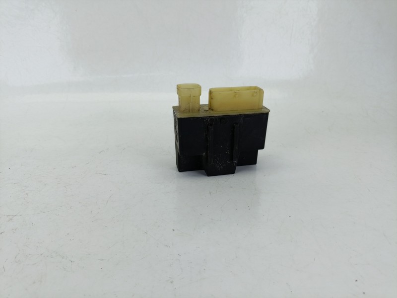 Recambio de caja precalentamiento para peugeot partner furgoneta/monovolumen 1.6 hdi / bluehdi 75 referencia OEM IAM 9652021180 