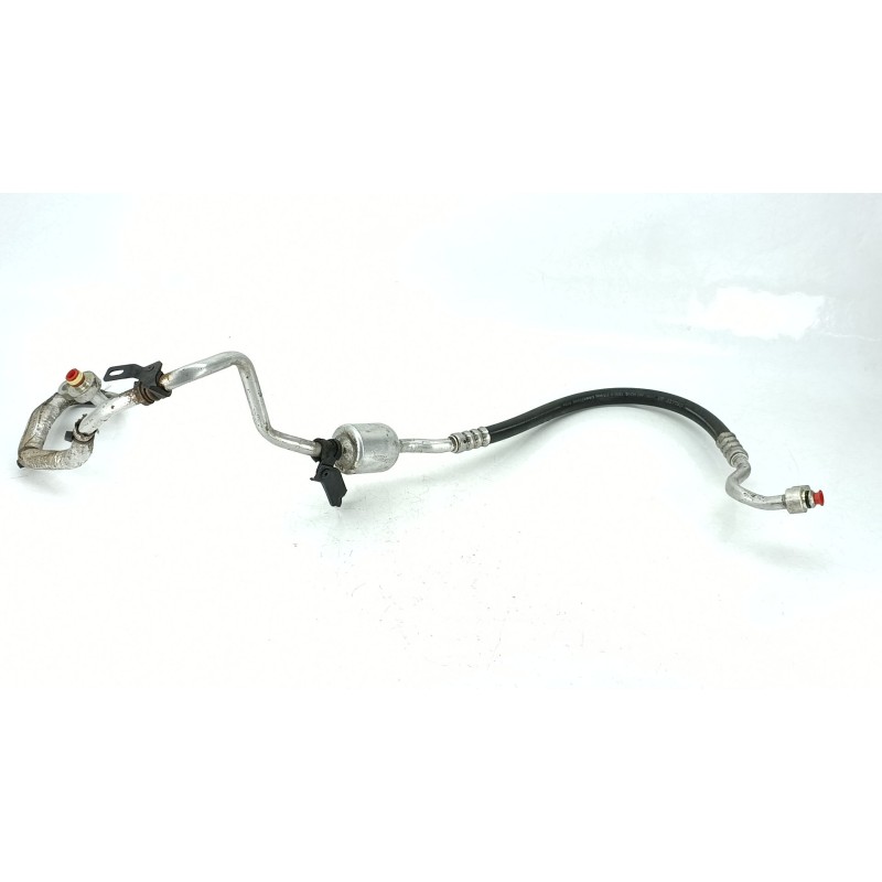 Recambio de tubos aire acondicionado para land rover discovery iv (l319) 3.0 td 4x4 referencia OEM IAM LR013861  