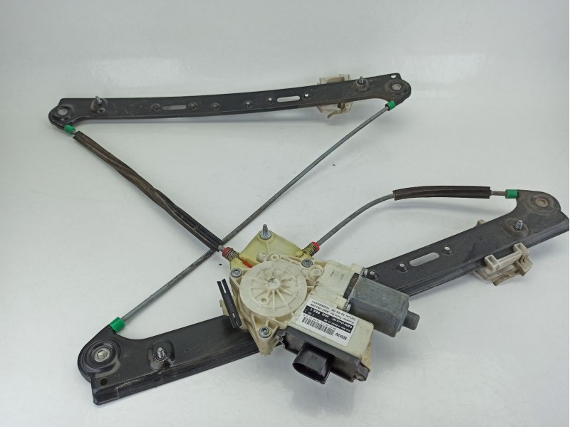 Recambio de elevalunas delantero derecho para bmw x3 (e83) 2.0 sd referencia OEM IAM 6925964  