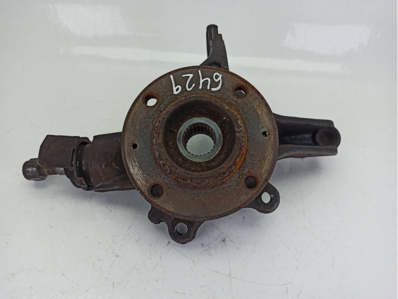 Recambio de mangueta delantera derecha para peugeot 5008 (0u_, 0e_) 1.6 bluehdi 120 referencia OEM IAM   
