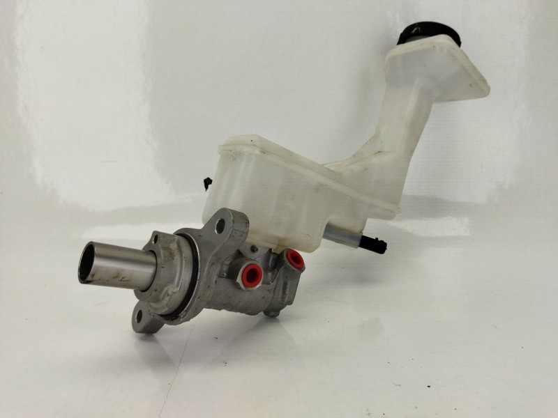 Recambio de bomba freno para nissan qashqai ii (j11, j11_) 1.2 dig-t referencia OEM IAM 460104EH1A  